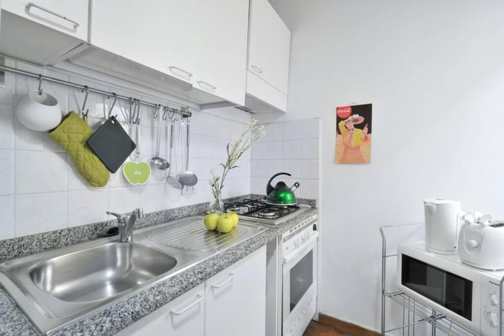 Flat In Trastevere - Romeヴィラ エクステリア 写真